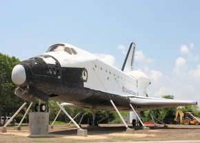 Johnson Space Center (Photo by Todd DeFeo)